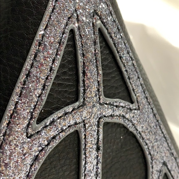 D NICOLE HARRY POTTER Deathly Hallows WRISTLET - Picture 6 of 7